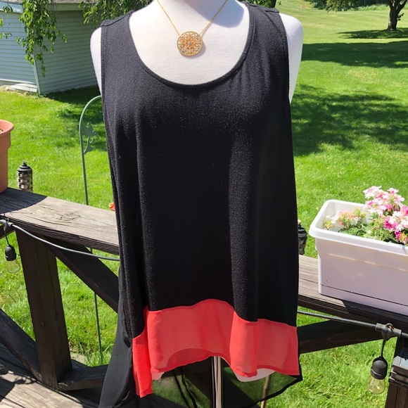 KK Kollection Draped Back Top! - Picture 2 of 8